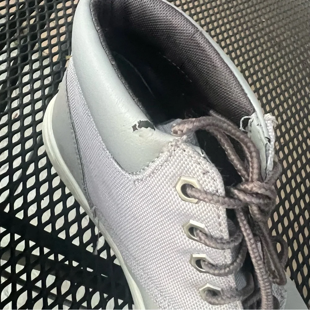 Men’s Timberland Eartkeeper Gray Groveton PlainToe Chukka Sneakers Shoes…